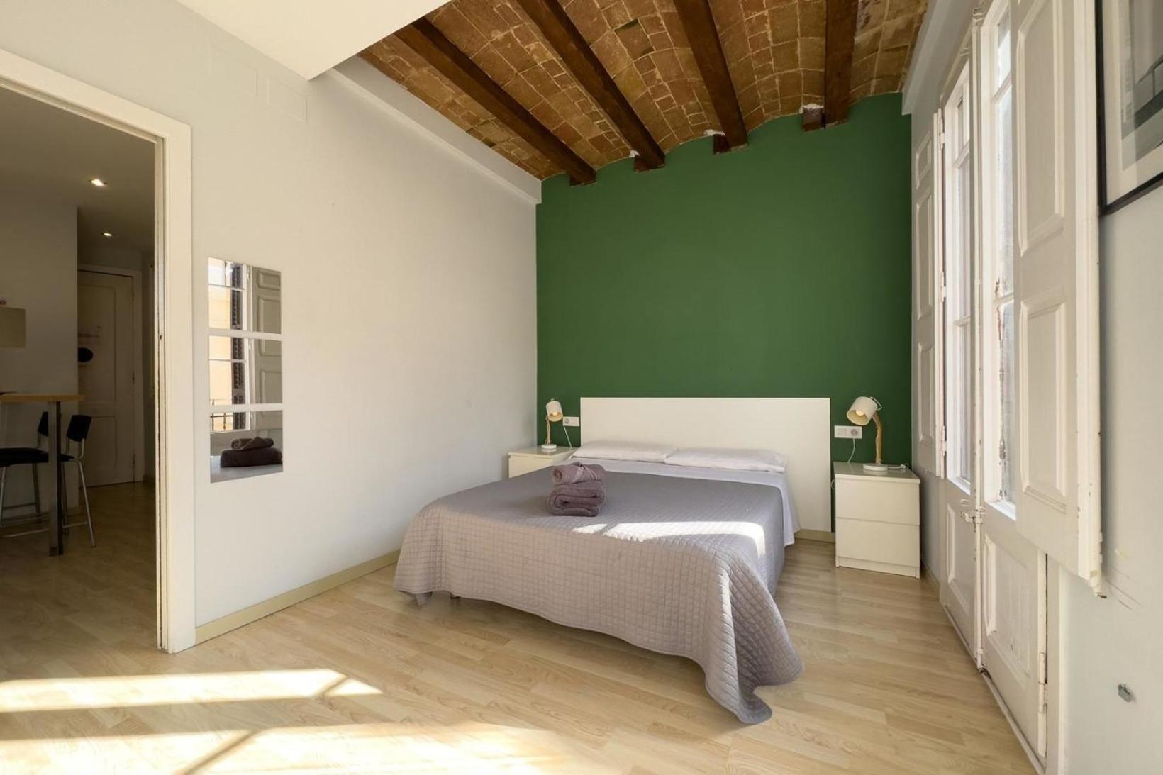 Fuer 3 Personen Ca 40 Qm In Barcelona-gracia, Costa Brava Costa Del Maresme Lejlighed Barcelona