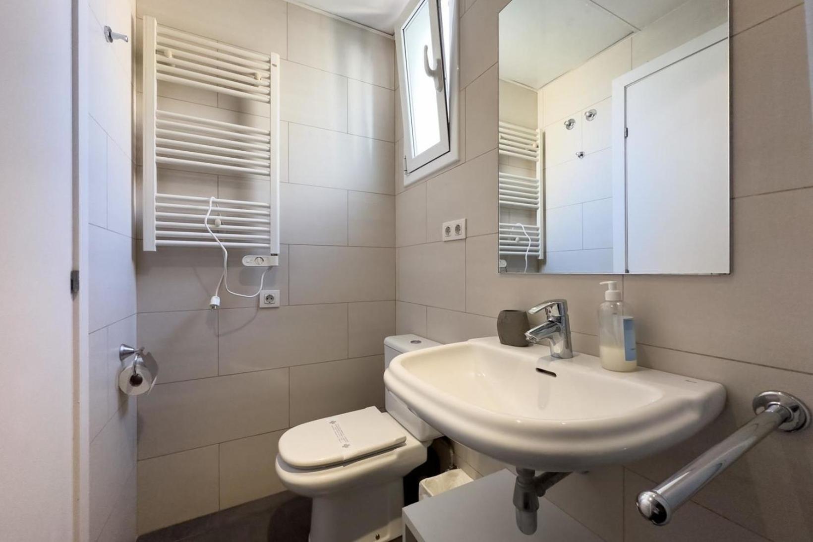 Lejlighed Fuer 3 Personen Ca 40 Qm In Barcelona-gracia, Costa Brava Costa Del Maresme *